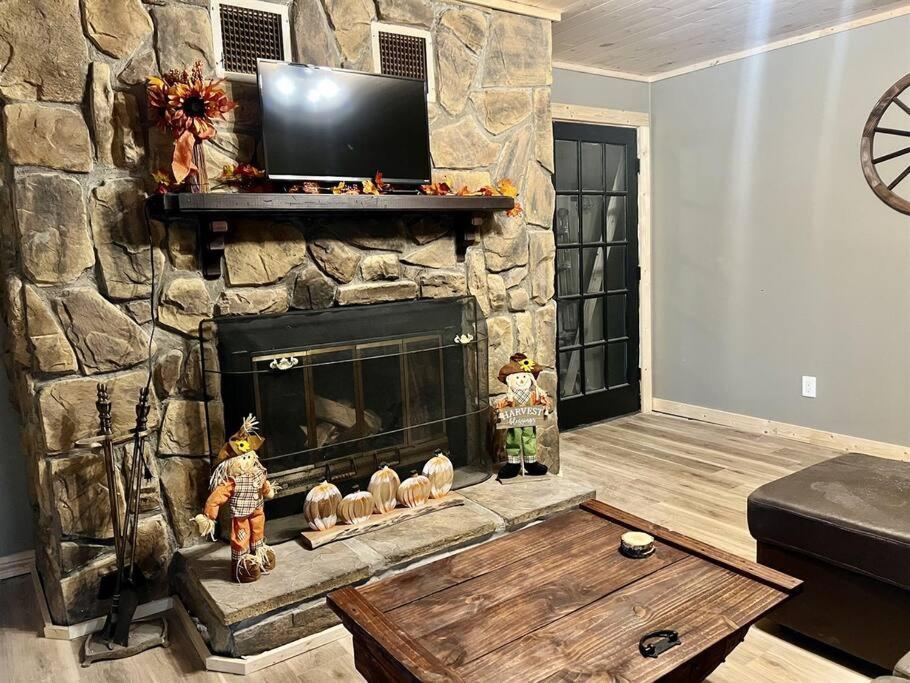 Willa Moonshine Manor-Pets Ok-W/D-Pool Table-Arcade-Hot Tub Gatlinburg Zewnętrze zdjęcie